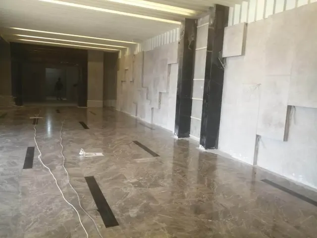 تشطيبات تجارية ورخام — 09